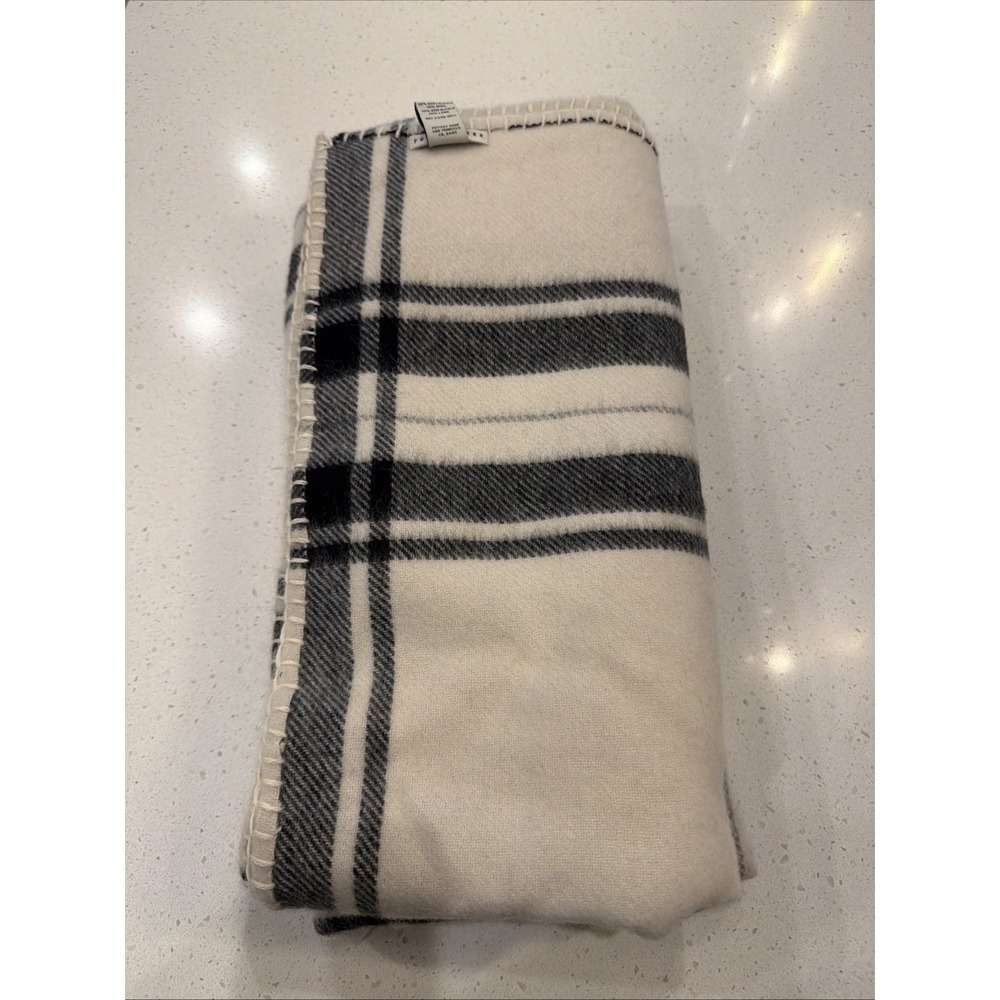 POTTERY BARN THROW BLANKET 50% BABY ALPACA/50% WOOL 50" x 68" IVORY PLAID MINT!